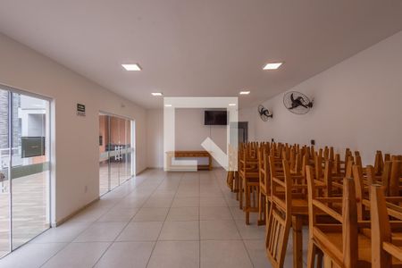 Apartamento para alugar com 68m², 2 quartos e 1 vagaÁrea comum - Salão de festas