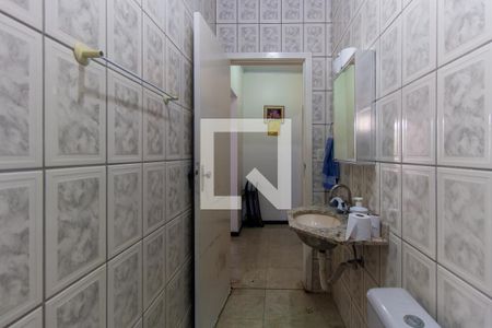 Casa para alugar com 79m², 2 quartos e 1 vaga Casa para alugar com 79m², 2 quartos e 1 vagaBanheiro