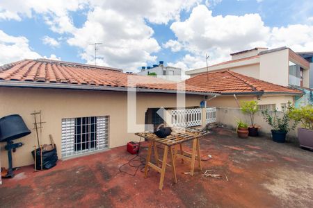 Casa para alugar com 79m², 2 quartos e 1 vaga Casa para alugar com 79m², 2 quartos e 1 vagaVaranda