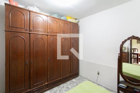 Casa à venda com 284m², 6 quartos e 6 vagas Casa à venda com 284m², 6 quartos e 6 vagasQuarto 1
