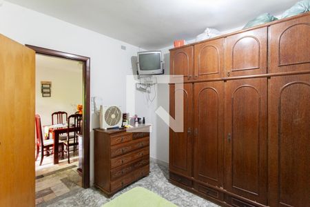 Casa à venda com 284m², 6 quartos e 6 vagas Casa à venda com 284m², 6 quartos e 6 vagasQuarto 1
