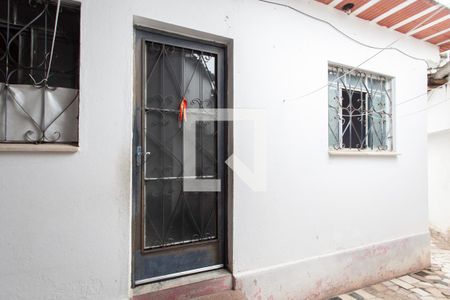 Casa à venda com 284m², 6 quartos e 6 vagas Casa à venda com 284m², 6 quartos e 6 vagasEdícula 2