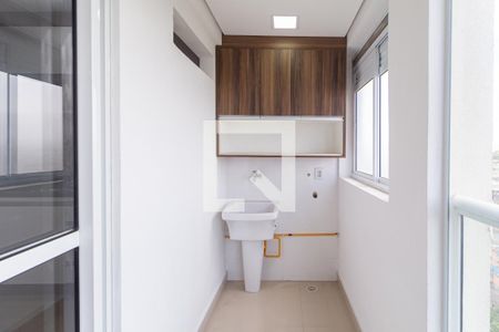 Apartamento para alugar com 65m², 2 quartos e 1 vagaÁrea de serviço