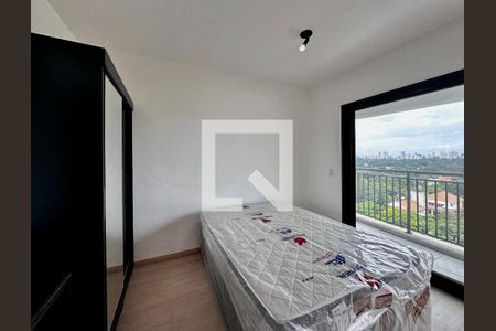 Quarto de kitnet/studio para alugar com 0 quarto, 28m² em Santo Amaro, São Paulo