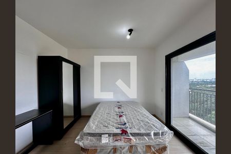 Quarto de kitnet/studio para alugar com 0 quarto, 28m² em Santo Amaro, São Paulo