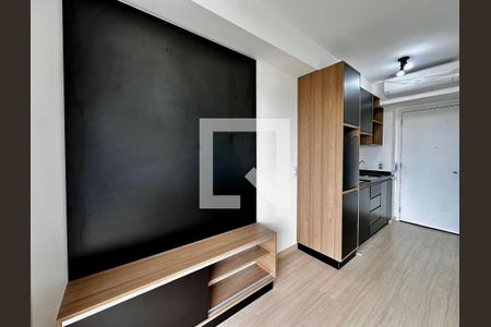 Quarto de kitnet/studio para alugar com 0 quarto, 28m² em Santo Amaro, São Paulo