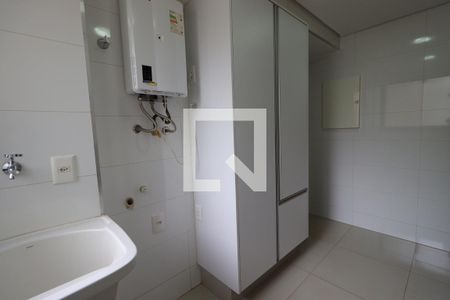 Apartamento para alugar com 138m², 3 quartos e 3 vagasÁrea de Serviço