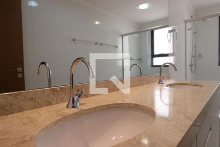 Apartamento para alugar com 138m², 3 quartos e 3 vagasBanheiro da Suíte 1