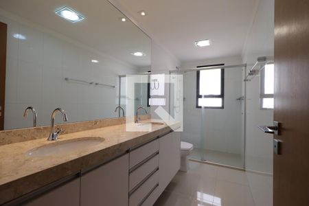Apartamento para alugar com 138m², 3 quartos e 3 vagasBanheiro da Suíte 1