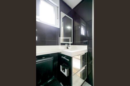 Casa para alugar com 220m², 4 quartos e 3 vagasBanheiro da suíte
