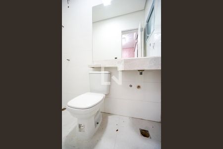 Casa para alugar com 220m², 4 quartos e 3 vagasBanhejro da suíte 02