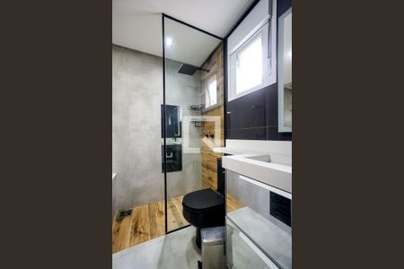 Casa para alugar com 220m², 4 quartos e 3 vagasBanheiro da suíte