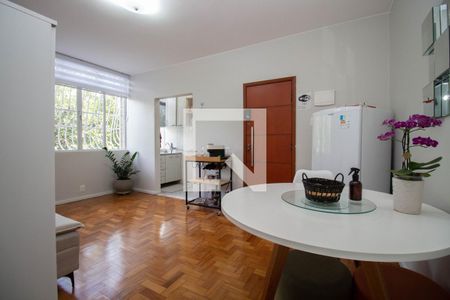 Sala de apartamento para alugar com 1 quarto, 37m² em Asa Sul, Brasília