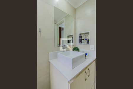 Apartamento à venda com 133m², 4 quartos e 2 vagasBanheiro Social