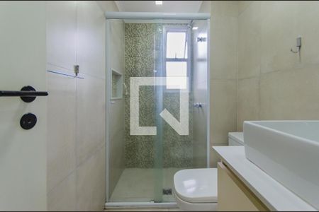 Apartamento à venda com 133m², 4 quartos e 2 vagasBanheiro Social