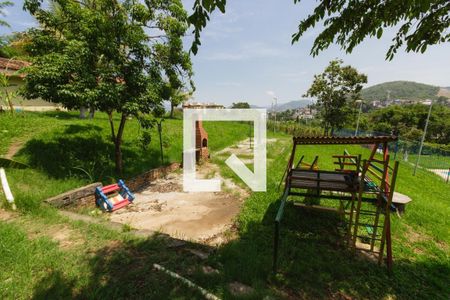 Casa de condomínio à venda com 90m², 2 quartos e 1 vagaÁrea comum