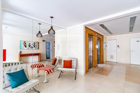 Apartamento à venda com 65m², 2 quartos e 1 vaga Apartamento à venda com 65m², 2 quartos e 1 vagaÁrea comum - Hall