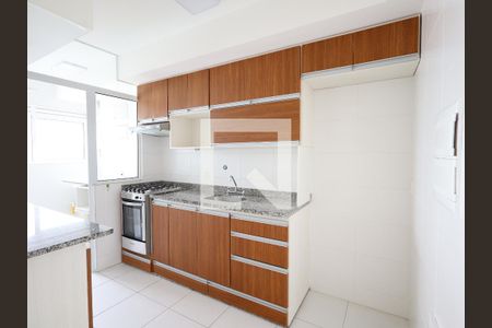 Cozinha de apartamento para alugar com 3 quartos, 88m² em Jardim Caboré, São Paulo