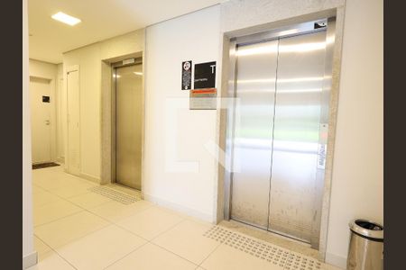 Apartamento à venda com 88m², 3 quartos e 2 vagasHall