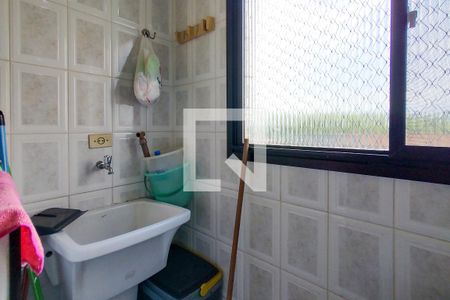 Apartamento para alugar com 80m², 2 quartos e 1 vagaÁrea de Serviço