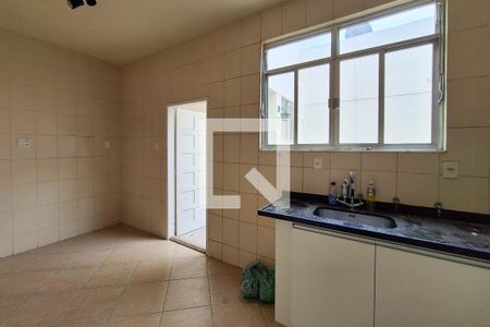 Cozinha de apartamento para alugar com 3 quartos, 90m² em São Francisco, Niterói