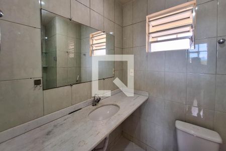 Apartamento para alugar com 90m², 3 quartos e sem vagaBanheiro da Suíte
