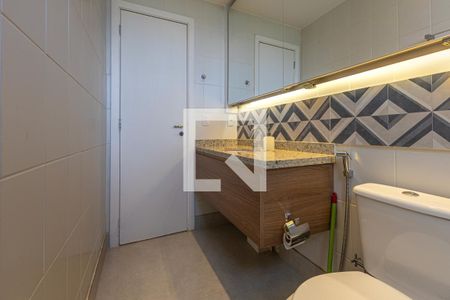 Apartamento à venda com 130m², 3 quartos e 3 vagas Apartamento à venda com 130m², 3 quartos e 3 vagasBanheiro 1