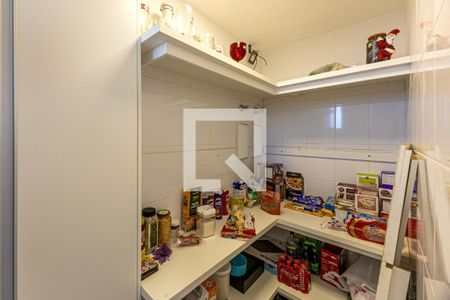 Apartamento à venda com 130m², 3 quartos e 3 vagas Apartamento à venda com 130m², 3 quartos e 3 vagasÁrea de Serviço