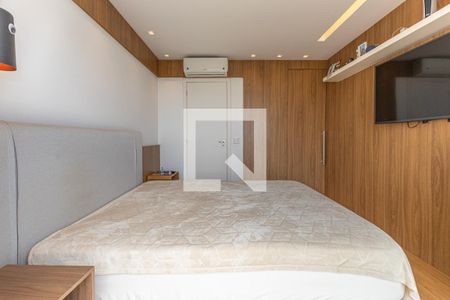 Apartamento à venda com 130m², 3 quartos e 3 vagas Apartamento à venda com 130m², 3 quartos e 3 vagasSuíte