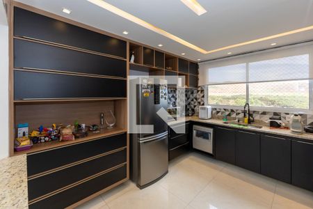 Apartamento à venda com 130m², 3 quartos e 3 vagas Apartamento à venda com 130m², 3 quartos e 3 vagasCozinha