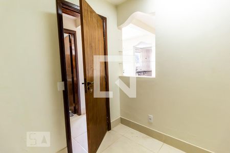 Apartamento para alugar com 2 quartos, 75m² em Núcleo Bandeirante , Brasília