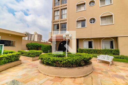 Apartamento para alugar com 90m², 3 quartos e 1 vaga Apartamento para alugar com 90m², 3 quartos e 1 vagaFachada