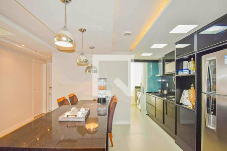 Apartamento à venda com 154m², 3 quartos e 2 vagasCozinha e Área de Serviço