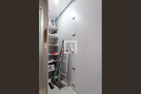 Casa à venda com 360m², 4 quartos e 4 vagasQuarto de Serviço