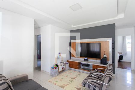 Sala de casa à venda com 4 quartos, 360m² em Santa Terezinha, Belo Horizonte