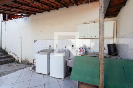 Casa à venda com 360m², 4 quartos e 4 vagasÁrea de Serviço