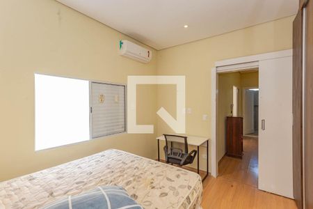 Quarto 1 de casa à venda com 3 quartos, 250m² em Aclimação, São Paulo