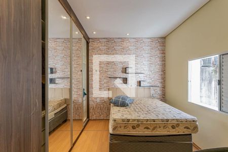 Quarto 1 de casa à venda com 3 quartos, 250m² em Aclimação, São Paulo