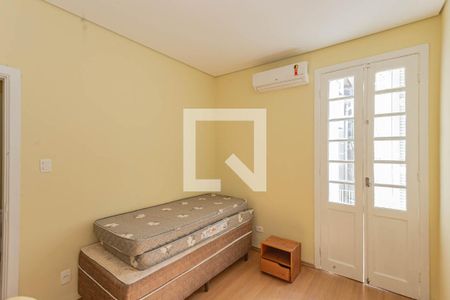 Quarto 2 de casa à venda com 3 quartos, 250m² em Aclimação, São Paulo