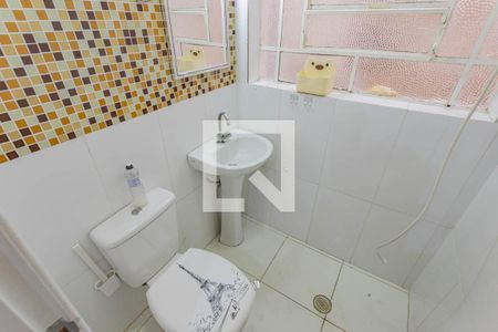 Casa à venda com 250m², 3 quartos e 3 vagasBanheiro 2