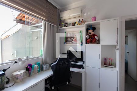 Casa à venda com 118m², 3 quartos e 2 vagasQuarto 1