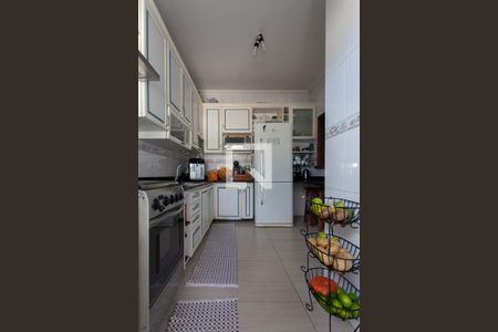 Casa à venda com 118m², 3 quartos e 2 vagasCozinha