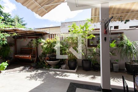 Casa à venda com 118m², 3 quartos e 2 vagasEspaço Gourmet