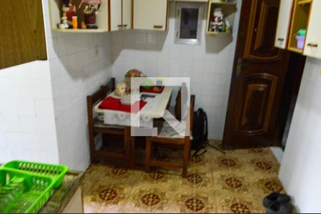 Apartamento à venda com 118m², 3 quartos e 1 vaga Apartamento à venda com 118m², 3 quartos e 1 vagaCozinha