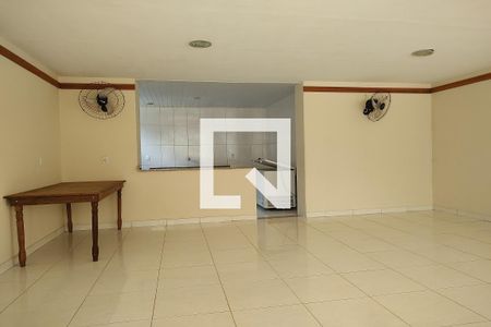Apartamento à venda com 118m², 3 quartos e 1 vaga Apartamento à venda com 118m², 3 quartos e 1 vagaÁrea comum - Salão de festas