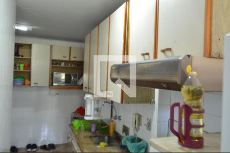 Apartamento à venda com 118m², 3 quartos e 1 vaga Apartamento à venda com 118m², 3 quartos e 1 vagaCozinha