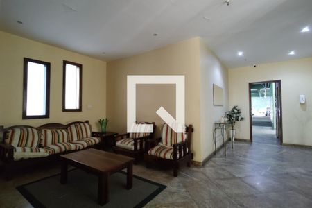 Apartamento à venda com 118m², 3 quartos e 1 vaga Apartamento à venda com 118m², 3 quartos e 1 vagaHall de entrada