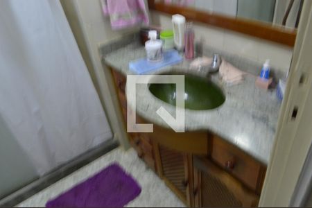 Apartamento à venda com 118m², 3 quartos e 1 vaga Apartamento à venda com 118m², 3 quartos e 1 vagaBanheiro