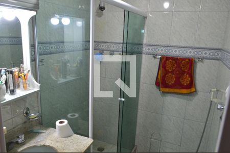 Apartamento à venda com 118m², 3 quartos e 1 vaga Apartamento à venda com 118m², 3 quartos e 1 vagaBanheiro da Suíte