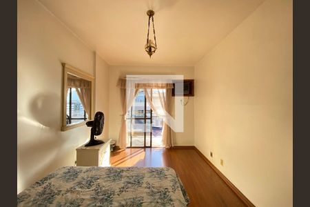 Apartamento à venda com 288m², 4 quartos e 2 vagas Apartamento à venda com 288m², 4 quartos e 2 vagasQuarto 3